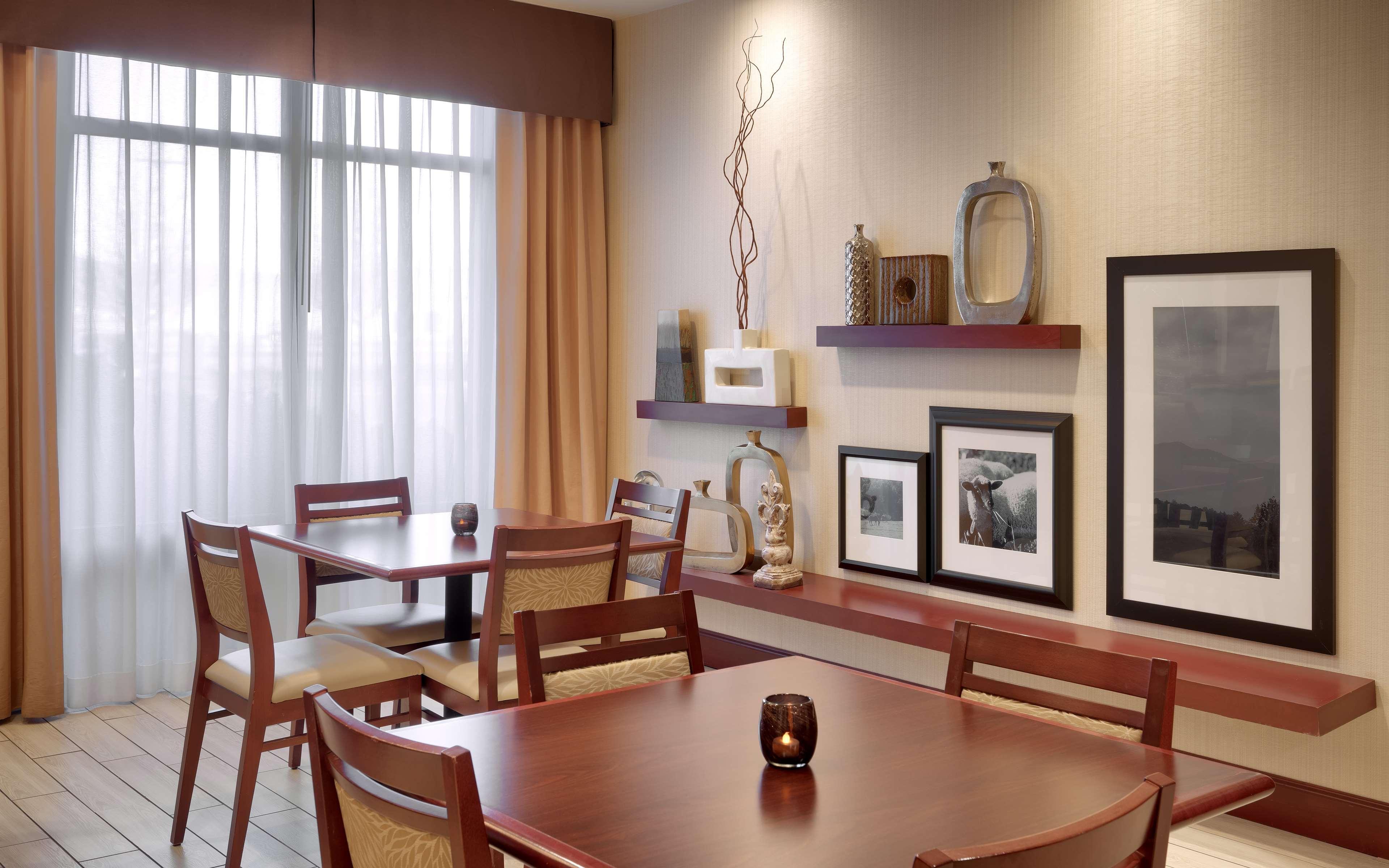 Hampton Inn Tremonton Eksteriør billede