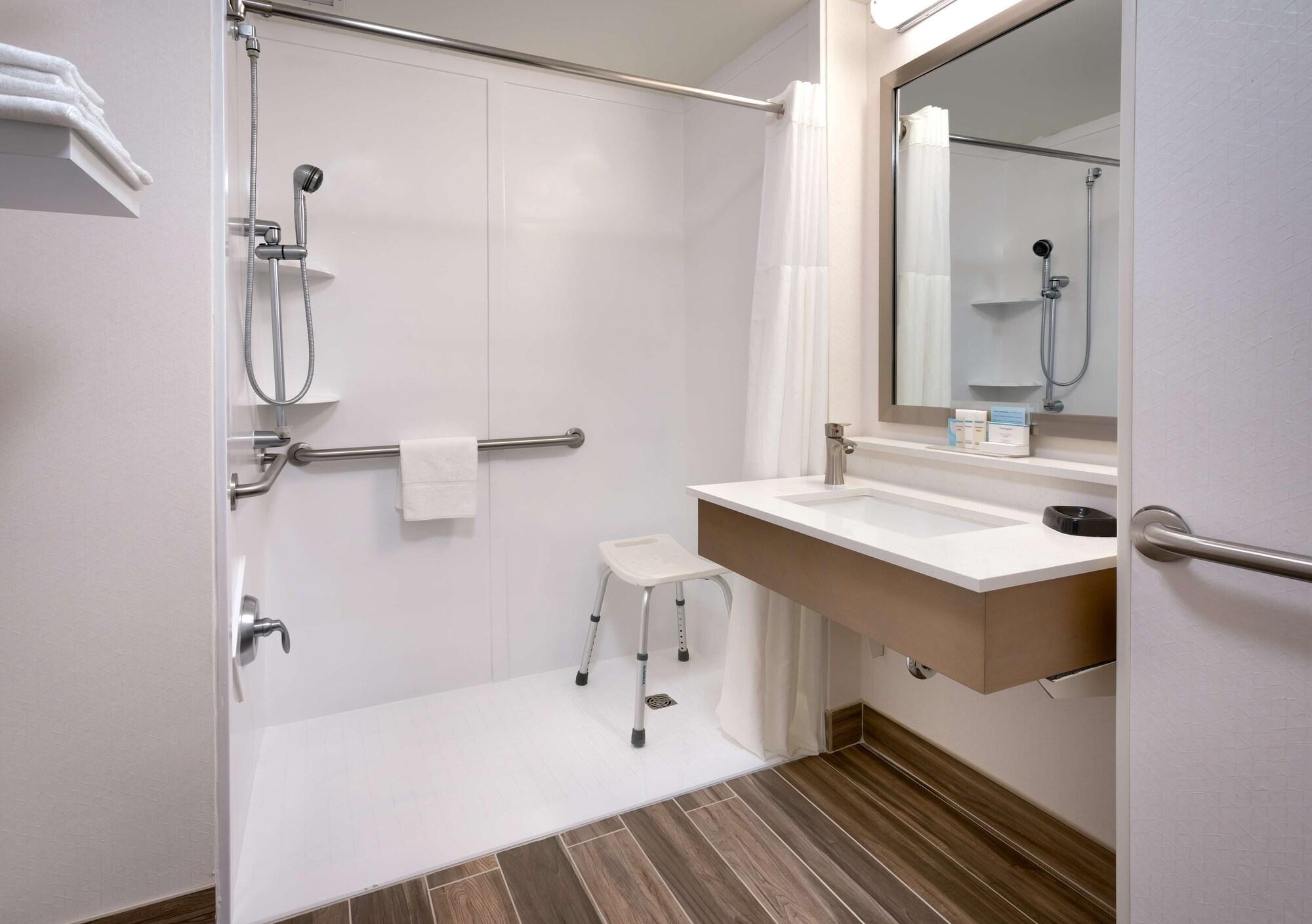 Hampton Inn Tremonton Eksteriør billede