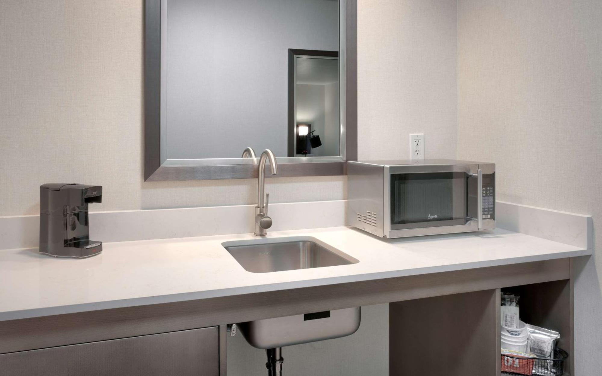 Hampton Inn Tremonton Eksteriør billede