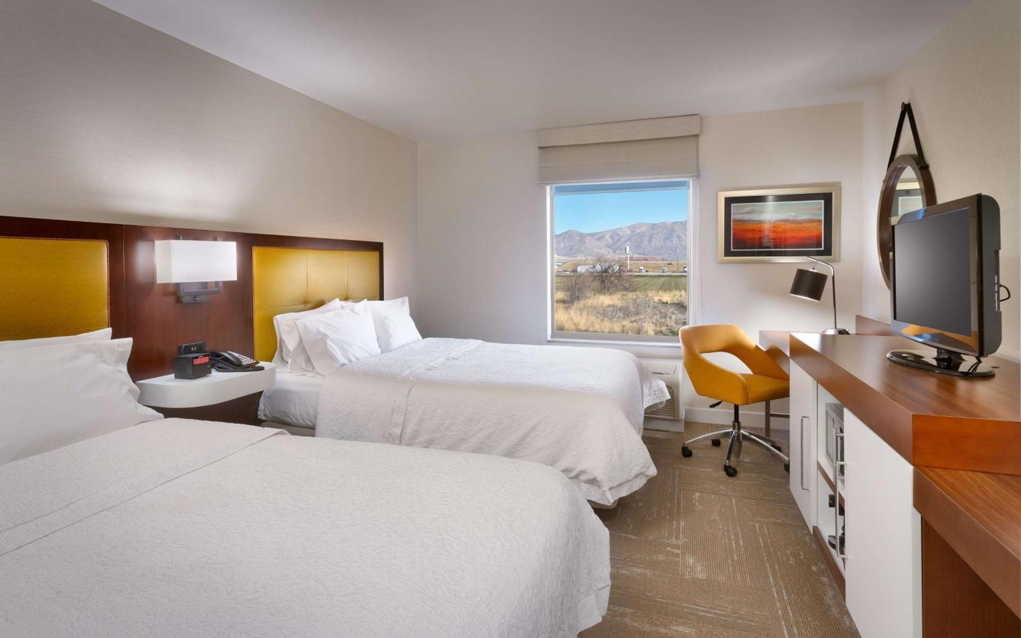 Hampton Inn Tremonton Eksteriør billede