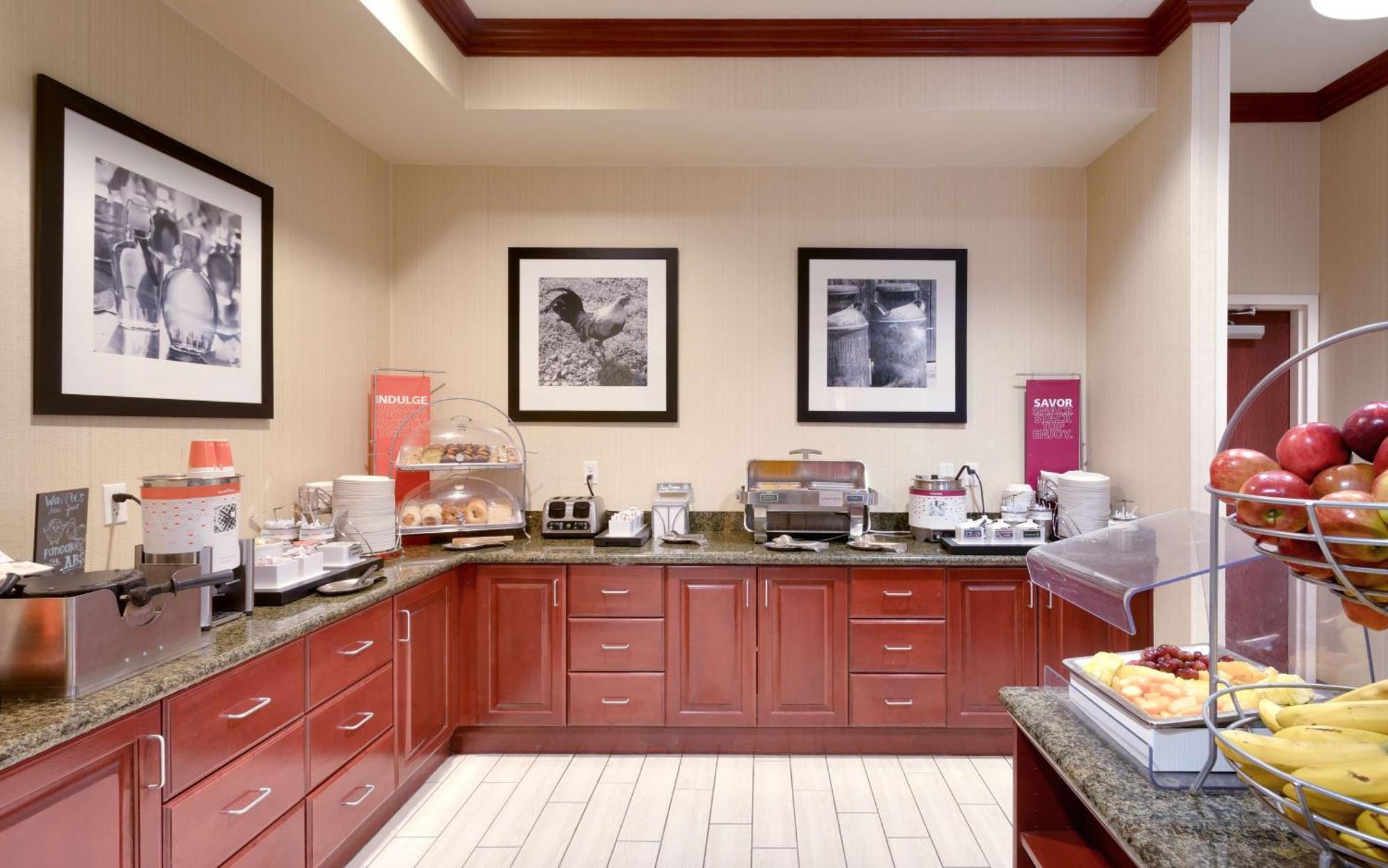 Hampton Inn Tremonton Eksteriør billede