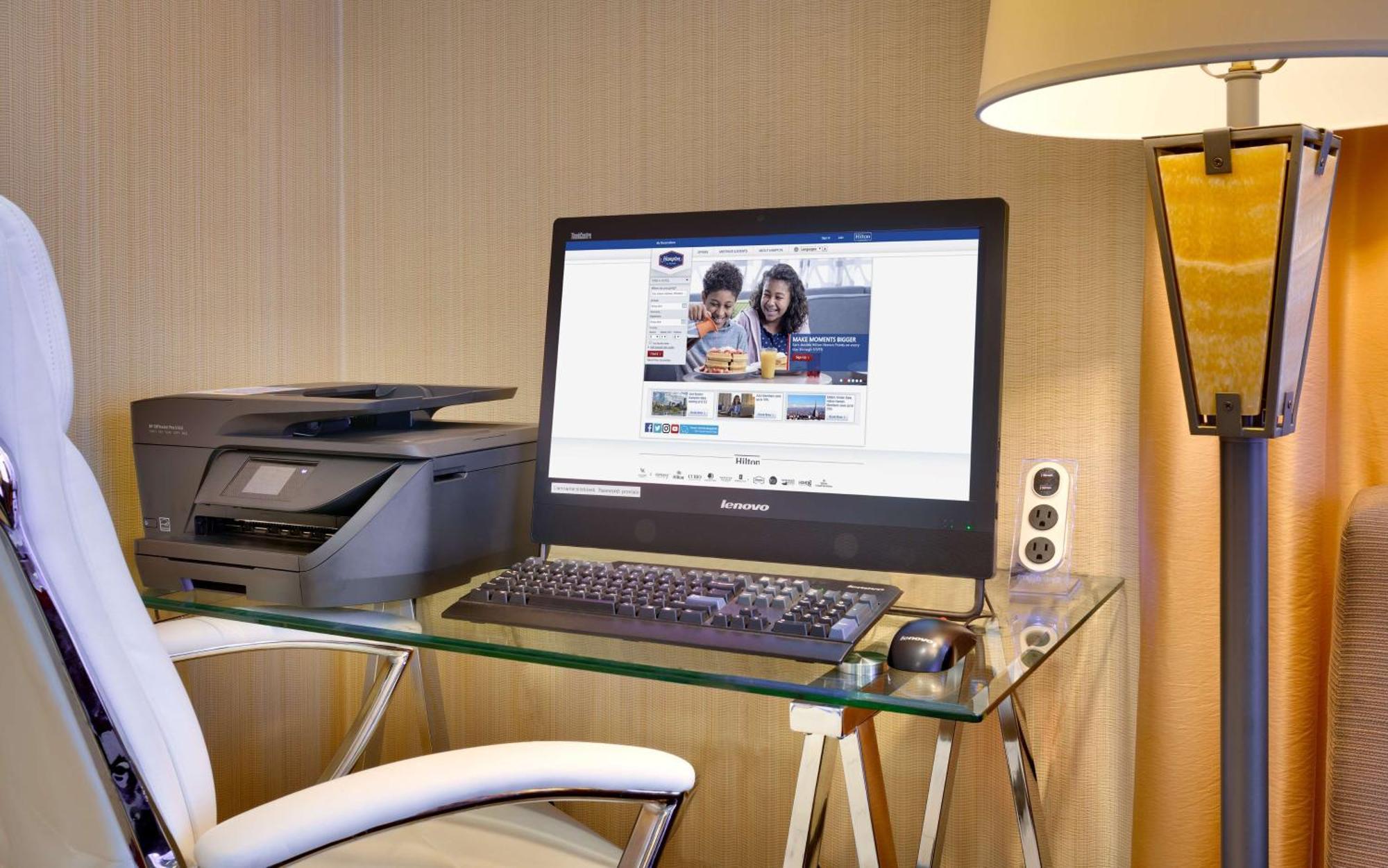 Hampton Inn Tremonton Eksteriør billede