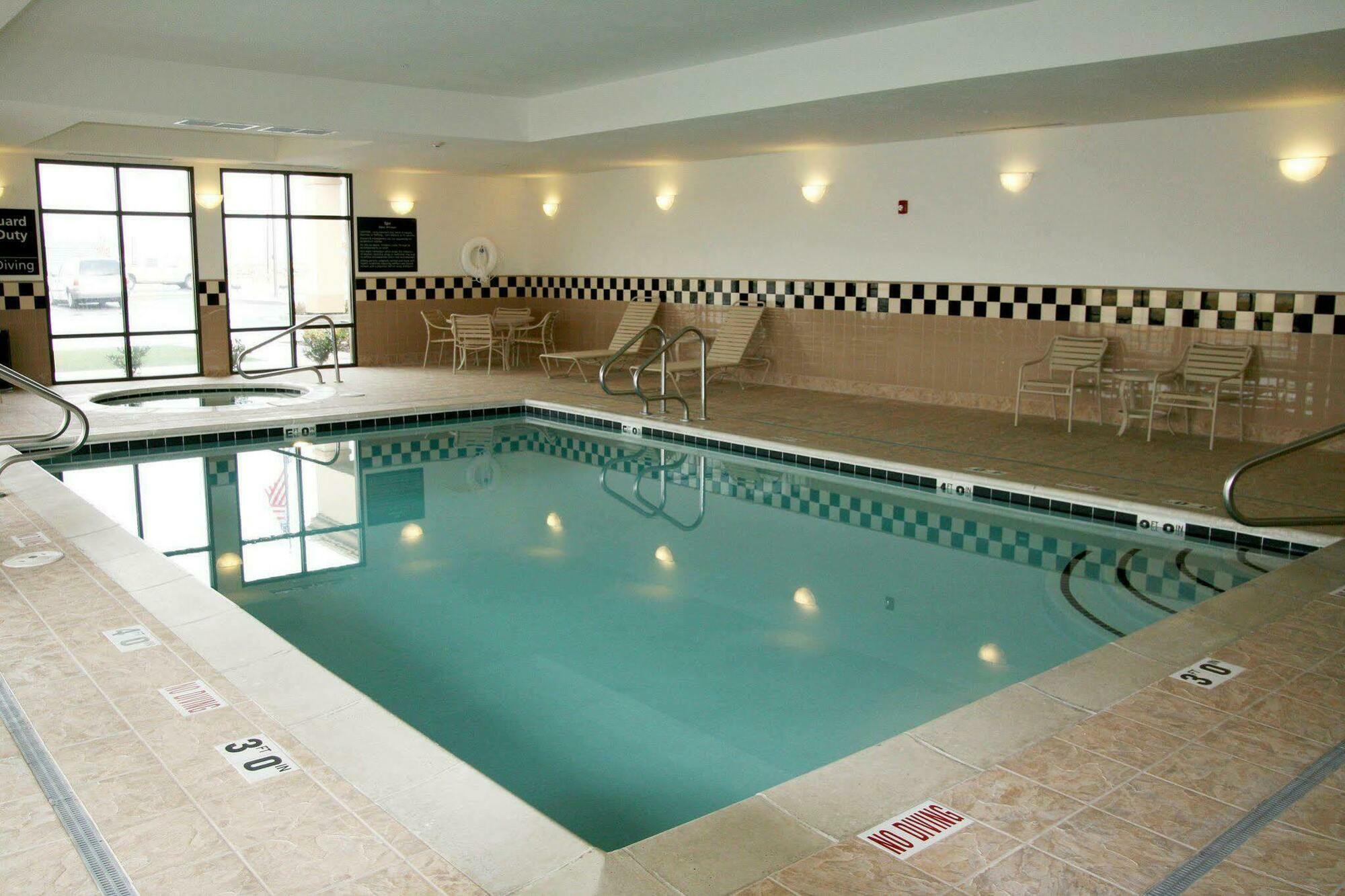 Hampton Inn Tremonton Eksteriør billede
